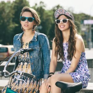 2-Pack Wayfarer Sunglasses – Teal And White Frames