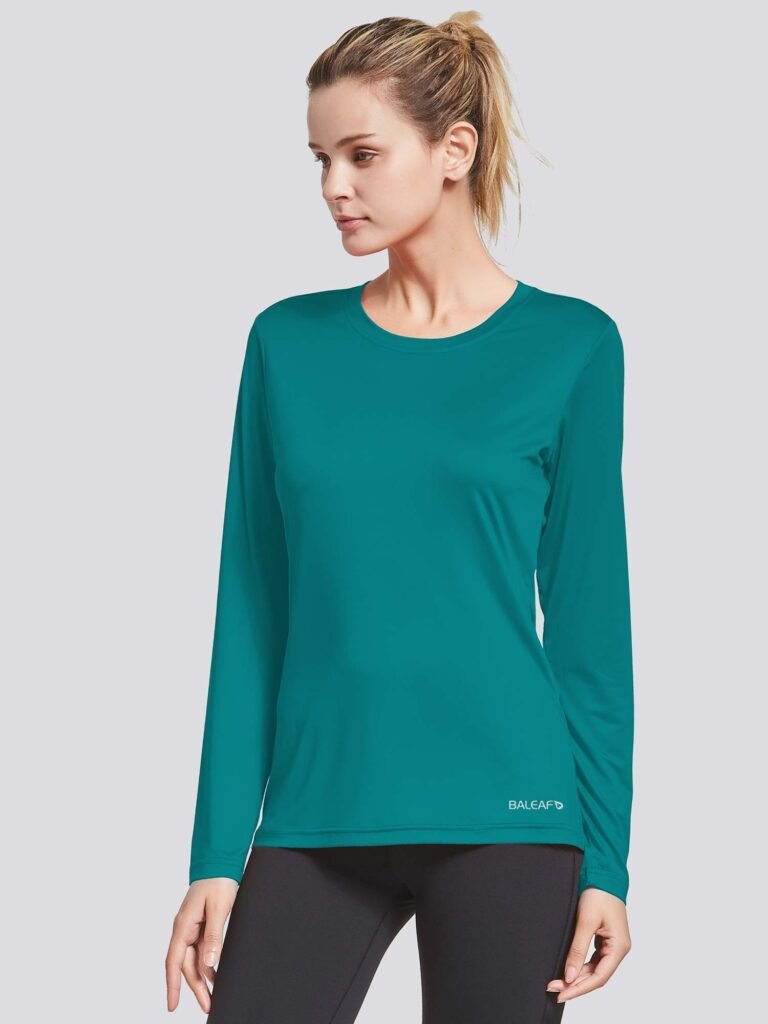 Green Long-Sleeve Running Shirt shown in the selected color or assortment